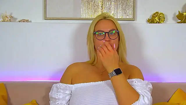 MariaNeumann online show from 02/06/26, 06:40