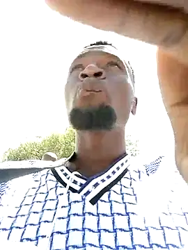 Snapshot of Brian_johns chatting on 01/05/25, 10:10 Brian johns online show from 01/05/25, 10:10