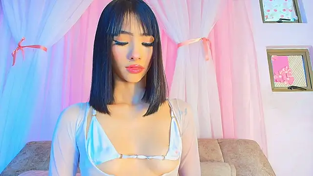 liccy hall online show from 03/12/26, 11:49