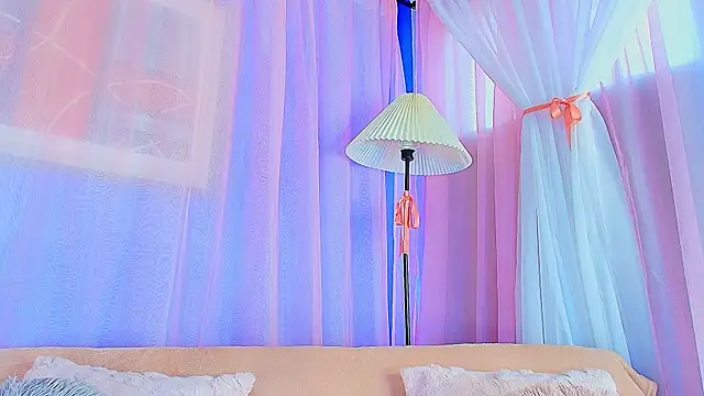 liccy hall online show from 04/26/26, 11:41