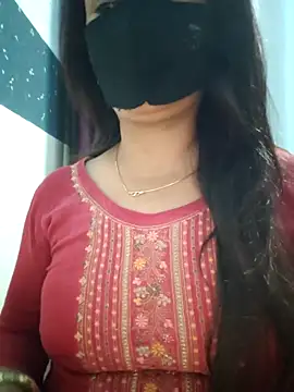 Aishwaryaa 69 online show from 02/24/25, 11:43