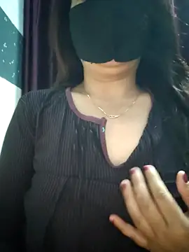 Aishwaryaa 69 online show from 02/28/25, 12:42