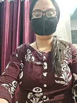 Aishwaryaa 69 online show from 01/13/26, 11:59