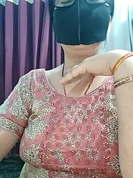 Snapshot of Aishwaryaa_69 chatting on 06/21/26, 03:31 Aishwaryaa 69 online show from 06/21/26, 03:31
