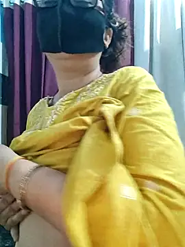 Snapshot of Aishwaryaa_69 chatting on 06/23/26, 01:58 Aishwaryaa 69 online show from 06/23/26, 01:58