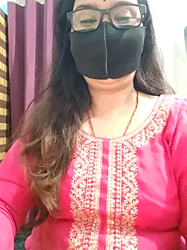 Snapshot of Aishwaryaa_69 chatting on 07/20/26, 06:38 Aishwaryaa 69 online show from 07/20/26, 06:38