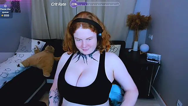 Snapshot of Cassie_xKiss chatting on 12/17/24, 07:37 Cassie xKiss online show from 12/17/24, 07:37