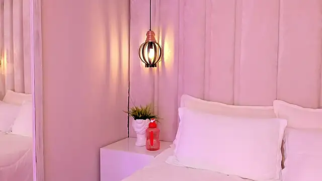 bonniekim  online show from 02/20/25, 03:52