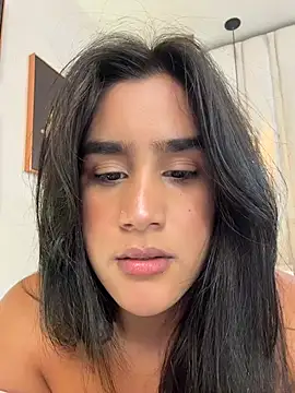 bonniekim  online show from 11/04/25, 09:58