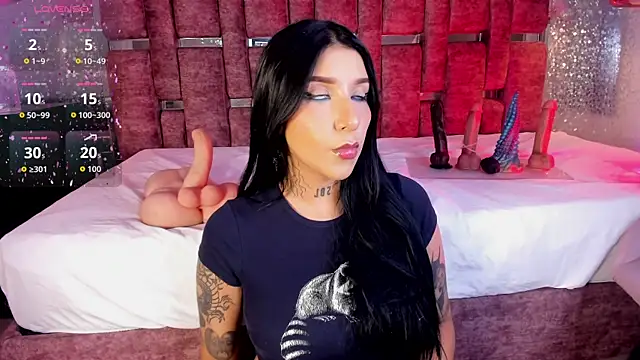 Snapshot of Leiaa_ chatting on 05/10/26, 01:33 Leiaa online show from 05/10/26, 01:33