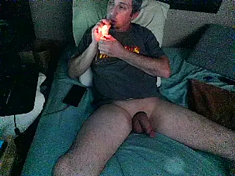 Snapshot of Jacknjimmyjohn chatting on 12/14/24, 10:02 Jacknjimmyjohn online show from 12/14/24, 10:02