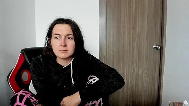 Sweet-Suck69 online show from 02/16/25, 09:38