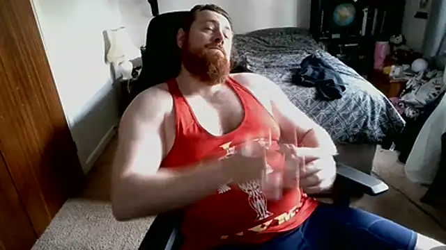 Hairy Guy30 online show from 02/15/26, 04:25