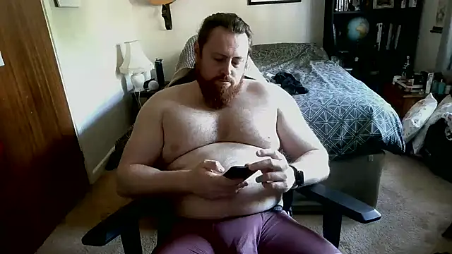 Snapshot of Hairy_Guy30 chatting on 05/01/26, 05:17 Hairy Guy30 online show from 05/01/26, 05:17