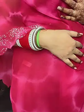 Snapshot of Cute-Russian chatting on 02/09/26, 05:44 Cute-Russian online show from 02/09/26, 05:44