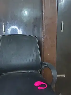 Snapshot of Cute-Russian chatting on 02/27/26, 05:07 Cute-Russian online show from 02/27/26, 05:07