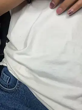 Snapshot of Cute-Russian chatting on 03/11/26, 04:29 Cute-Russian online show from 03/11/26, 04:29