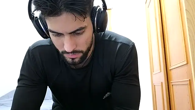 Jackyrose online show from 12/14/24, 03:51