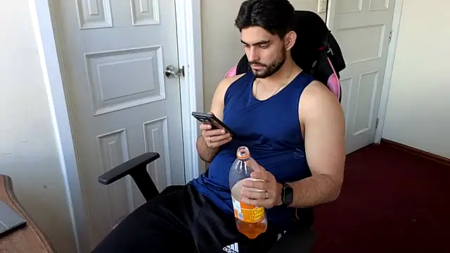 Jackyrose online show from 11/21/25, 04:27