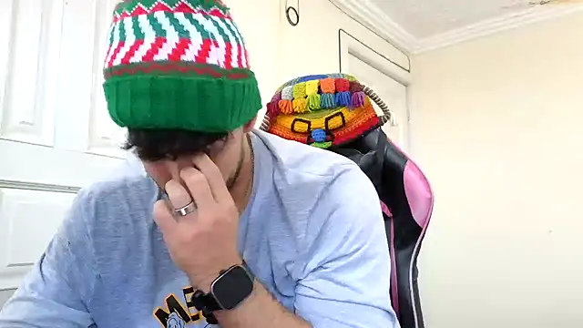 Jackyrose online show from 12/19/25, 08:38