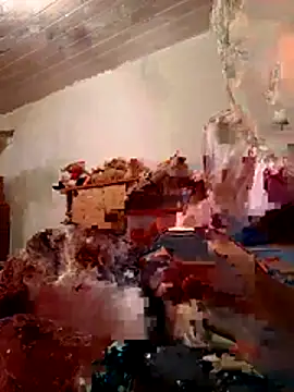 Snapshot of emea4 chatting on 12/22/25, 09:17 emea4 online show from 12/22/25, 09:17