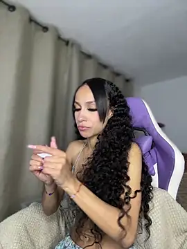 Miaa love6969 online show from 02/07/26, 12:14