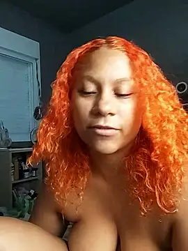 MaryAlbuquerque online show from 01/13/26, 02:50