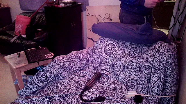 Mic Oxinner online show from 01/01/25, 11:27