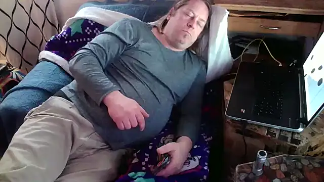 Mic Oxinner online show from 01/16/25, 05:23