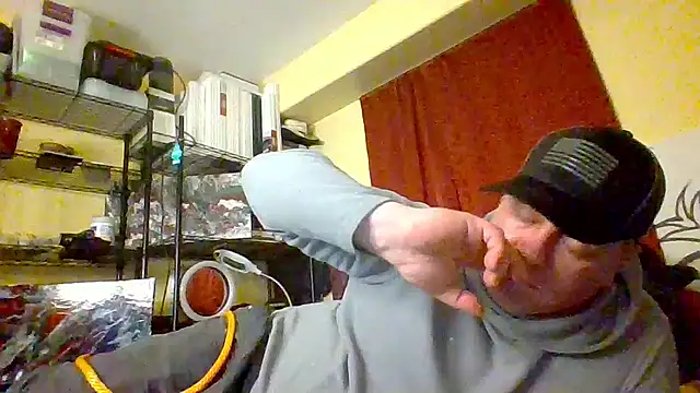 Mic Oxinner online show from 10/29/25, 12:51