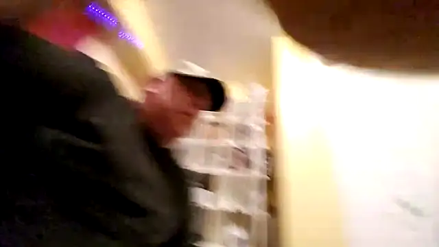 Mic Oxinner online show from 11/01/25, 10:28