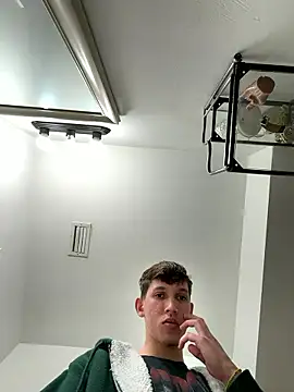 Snapshot of Jose_rz chatting on 01/13/26, 08:58 Jose rz online show from 01/13/26, 08:58