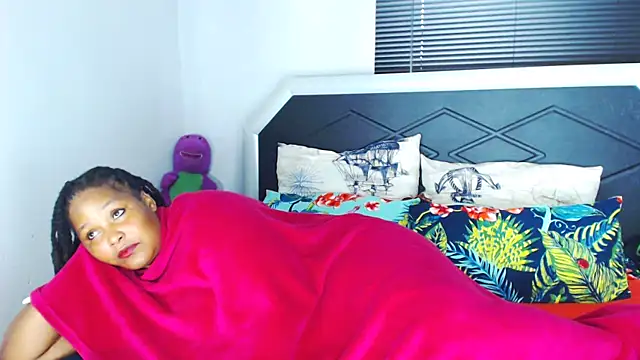 Bulkyyass online show from 04/18/26, 07:56