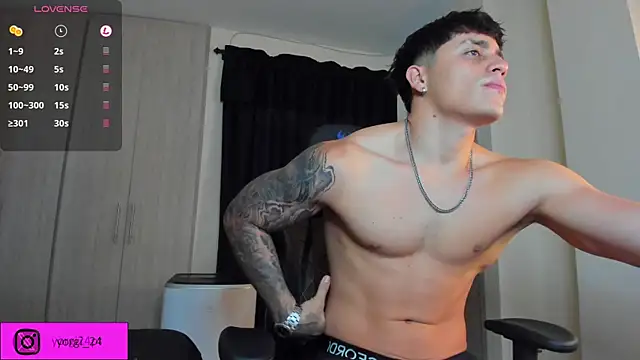  joansoto online show from 03/21/25, 01:12