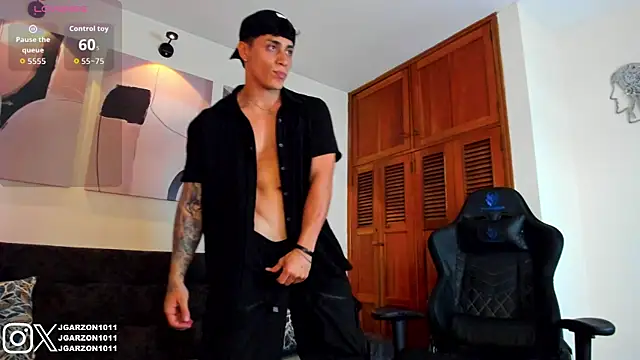  joansoto online show from 11/24/25, 04:40