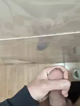 ssikerek23 online show from 11/01/25, 01:07