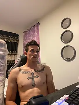 Snapshot of pablo200105 chatting on 09/11/25, 03:06 pablo200105 online show from 09/11/25, 03:06