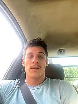 Snapshot of pablo200105 chatting on 09/13/25, 09:36 pablo200105 online show from 09/13/25, 09:36