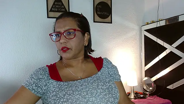 elizabeth mature23 online show from 10/12/25, 04:06