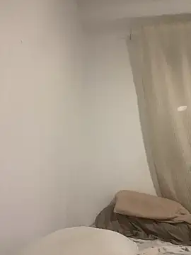 Snapshot of Ney-sp chatting on 11/15/25, 11:32 Ney-sp online show from 11/15/25, 11:32