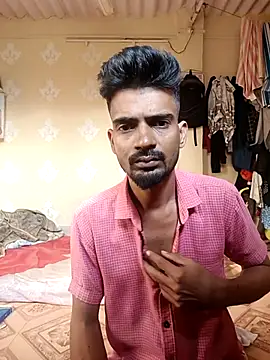 saggy1218 online show from 12/17/25, 10:21