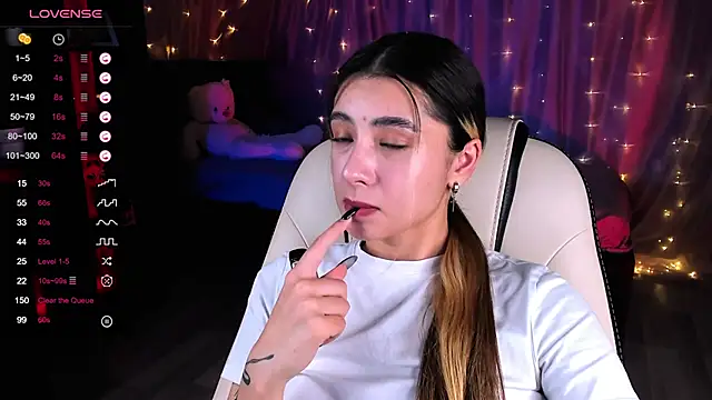 DarlaLike online show from 01/13/25, 07:32