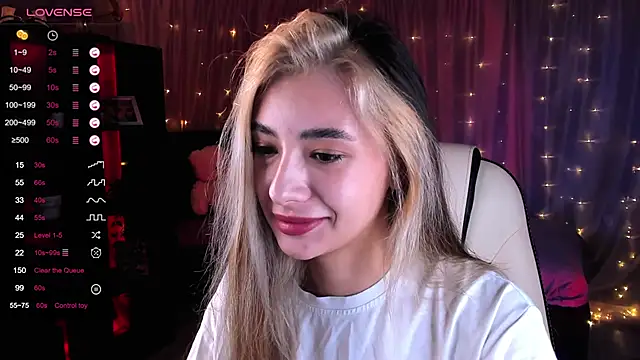 DarlaLike online show from 01/18/25, 04:59