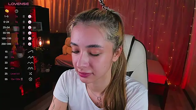 DarlaLike online show from 02/28/25, 07:26