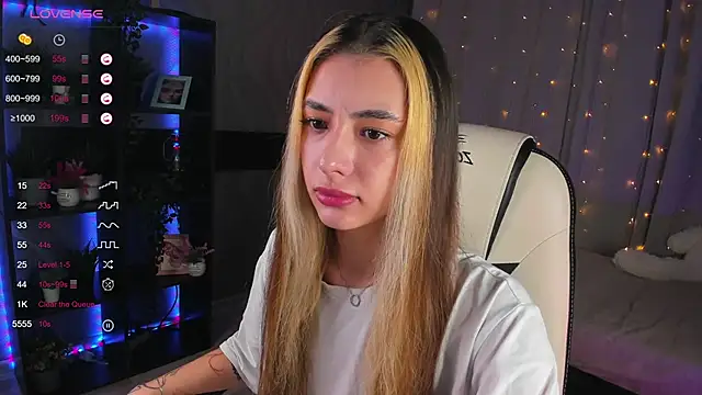 DarlaLike online show from 03/12/25, 04:08