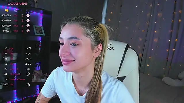 DarlaLike online show from 03/21/25, 07:22