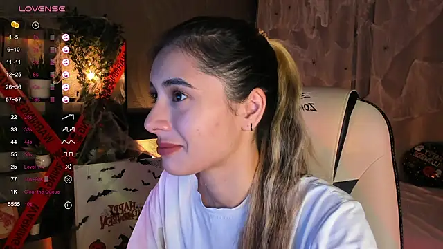 DarlaLike online show from 10/17/25, 04:04