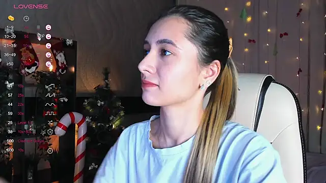 DarlaLike online show from 12/21/25, 03:57