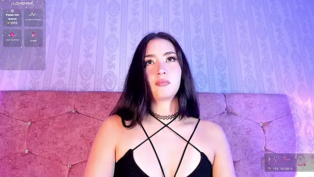 lunar leen online show from 10/27/25, 06:23