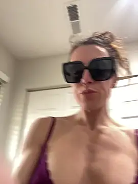 mrs  unknown online show from 03/25/26, 03:07